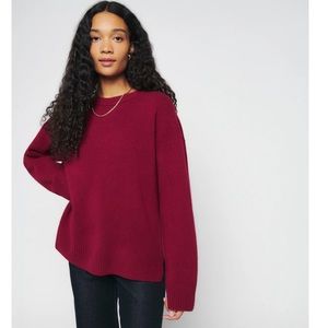 Enda Regenerative Wool Sweater
Color: Dark Cherry size small. Like new